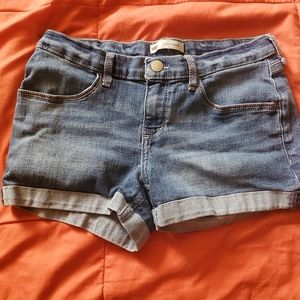 Levi jean shorts